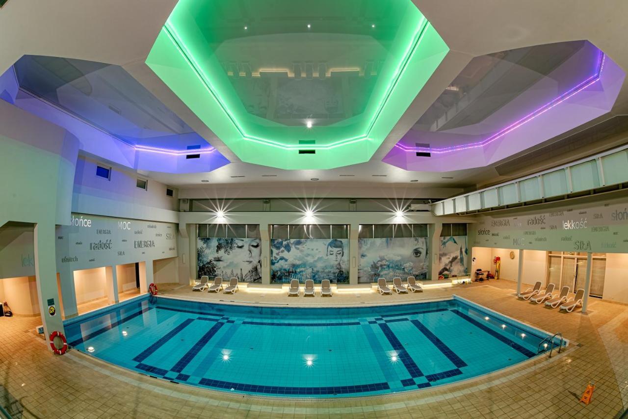 Citi Hotel'S Warszawa-Falenty Raszyn Buitenkant foto
