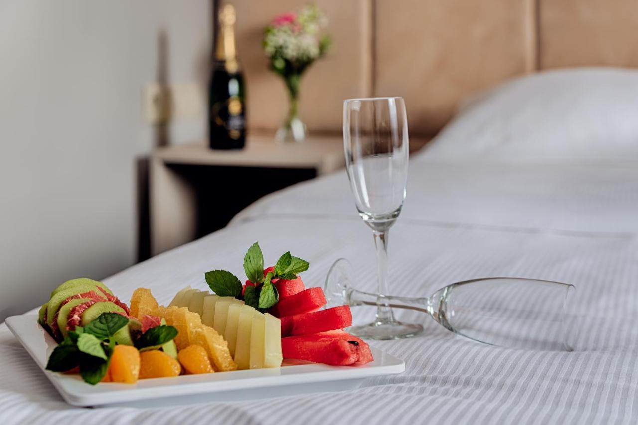 Citi Hotel'S Warszawa-Falenty Raszyn Buitenkant foto
