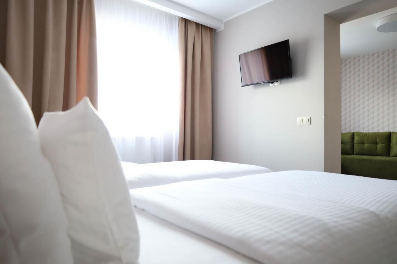 Citi Hotel'S Warszawa-Falenty Raszyn Buitenkant foto